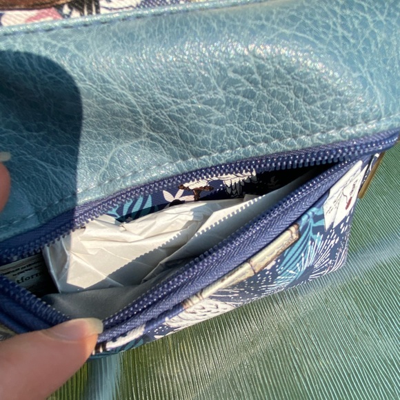 NWOT Warner Bros. Women's Backpack Harry Potter Bio World Floral Hedwig Magic - Picture 9 of 15